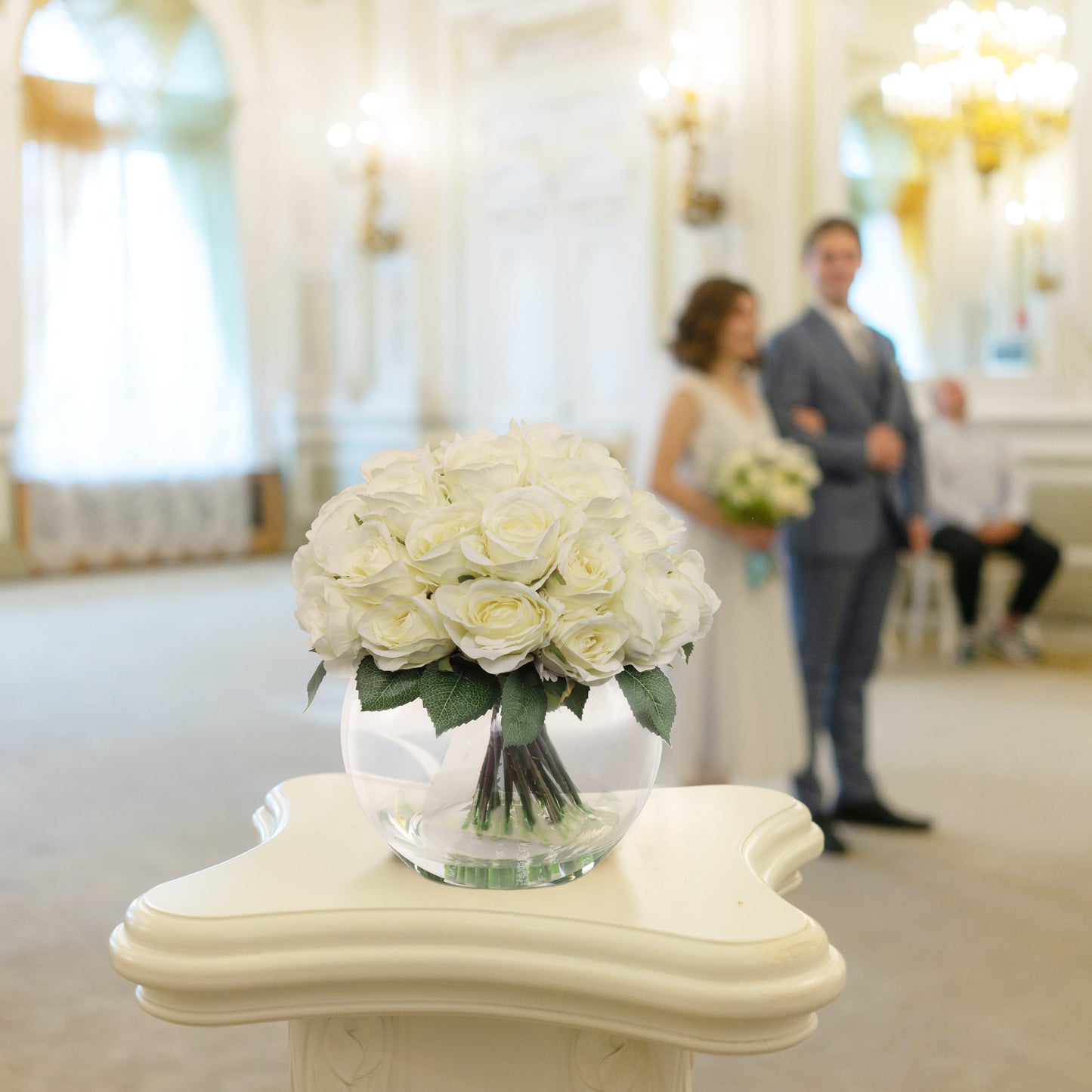Elegant 36-Head White Rose Bouquet in Handcrafted Glass Vase - Perfect for Weddings, Home Decor, or Gifts