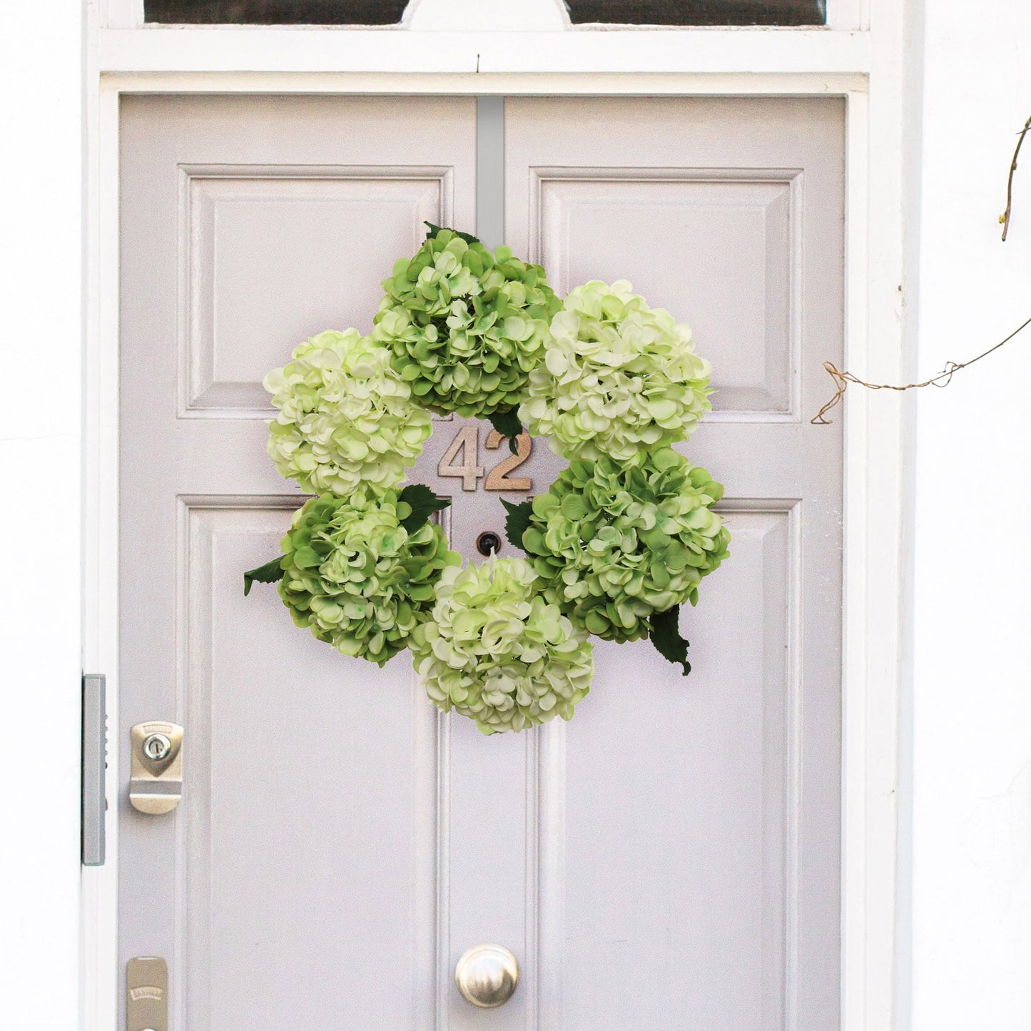 18" Handcrafted Mint & Green Hydrangea Wreath, Elegant Floral Decoration, Holiday & Christmas Home & Door Decor