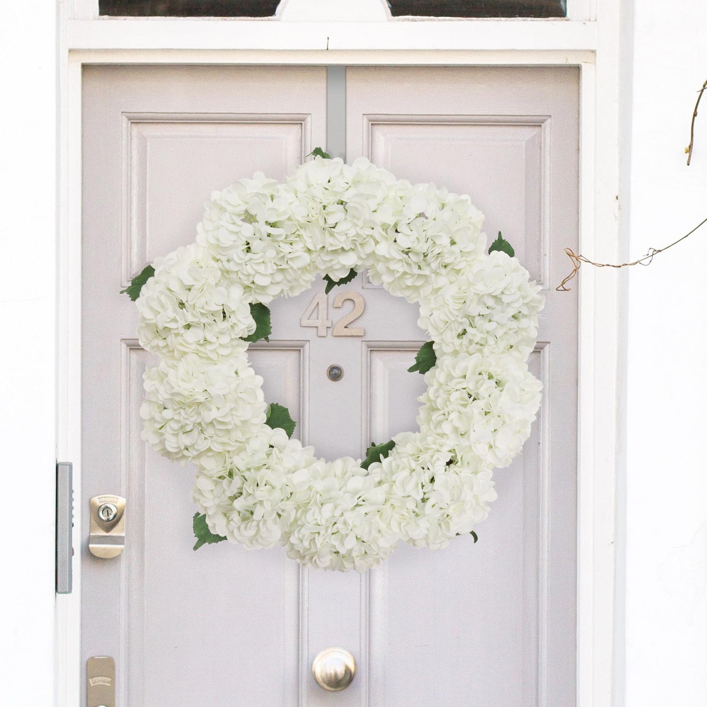 24" Artificial White Hydrangea Wreath, Handcrafted & UV Resistant, All-Season Floral Decor, Perfect for Home, Weddings, Events & Christmas Displays