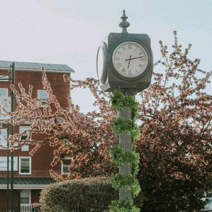 Artificial Boxwood Garland- 9'