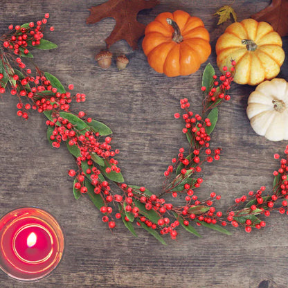 6-Foot Premium Waterproof Artificial Red Berry Garland, Durable & Lifelike Festive Decor, Perfect for Indoor & Outdoor Christmas & Holiday Decorations